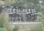 Edifici d'Habitatges Plurifamiliars Font Amagada a Anyós, Arquitectura (Principat d'Andorra)