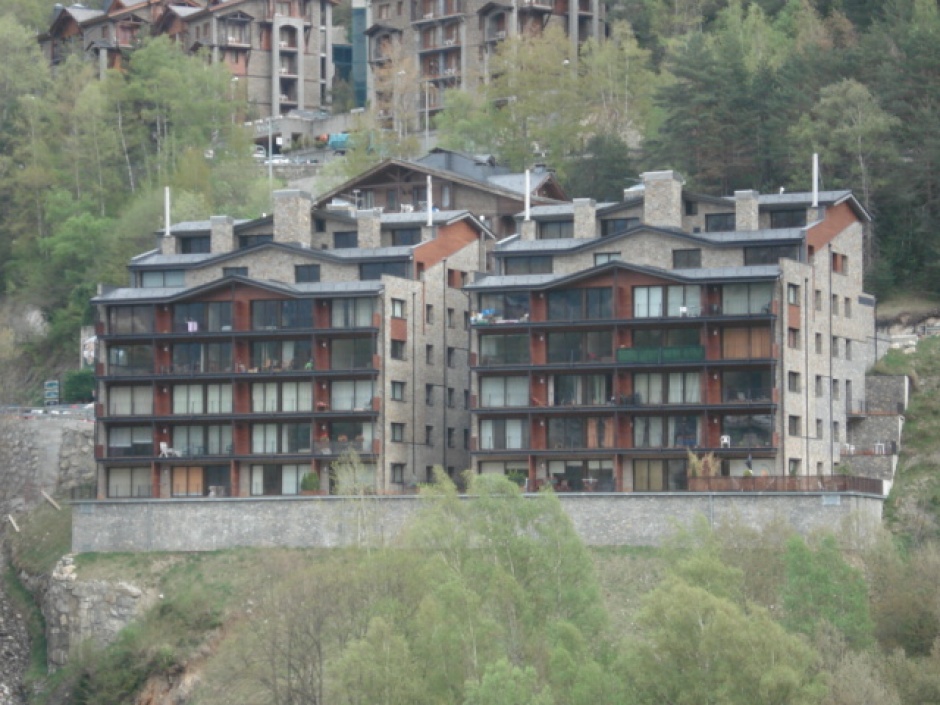 Immeuble résidentiel Font Amagada à Anyós, Architecture (Principauté d'Andorre)