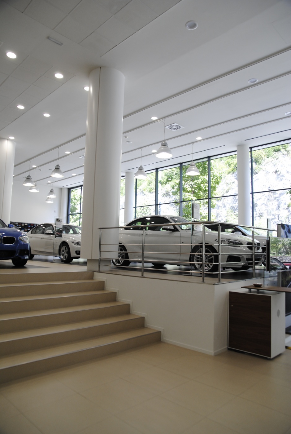Reforma del Concessionari oficial BMW-MINI, Arquitectura (Principat d'Andorra)