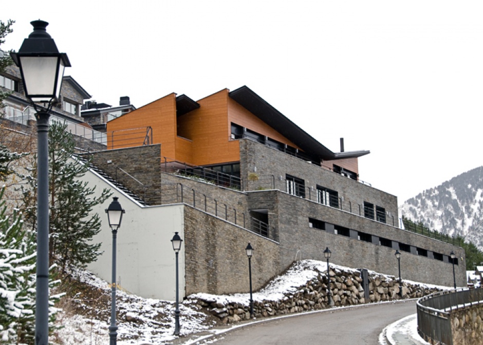 Logement unifamilial à els Cortals d'Anyós, Urbanisation Els Oriosos, Architecture (Principauté d'Andorre)