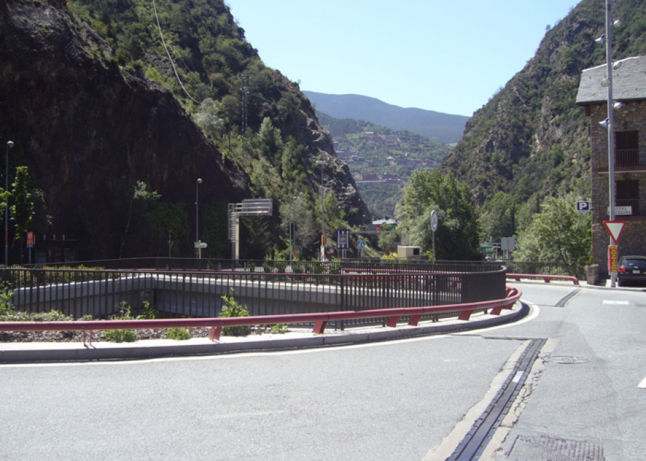 Rotonda de Gir, Zona Cruïlla de la C.G. núm. 1 amb la C.S. de Bixessarri, Ingeniería (Principado de Andorra)