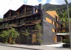 Edifici d'Habitatges a Llorts, Arquitectura (Principat d'Andorra)