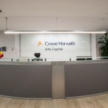 Reform Offices Crowe Horwath Alfa Capital, located at the Onix Building in Av. Meritxell
