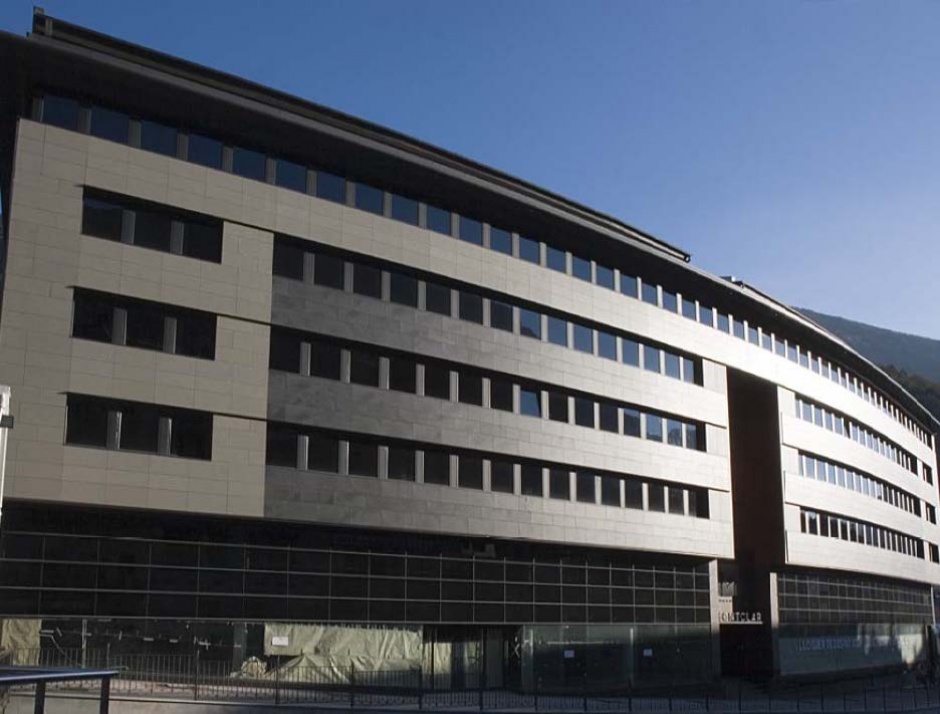Immeuble de bureaux et locaux commerciaux Montclar, Bureaux  (Principauté d'Andorre)
