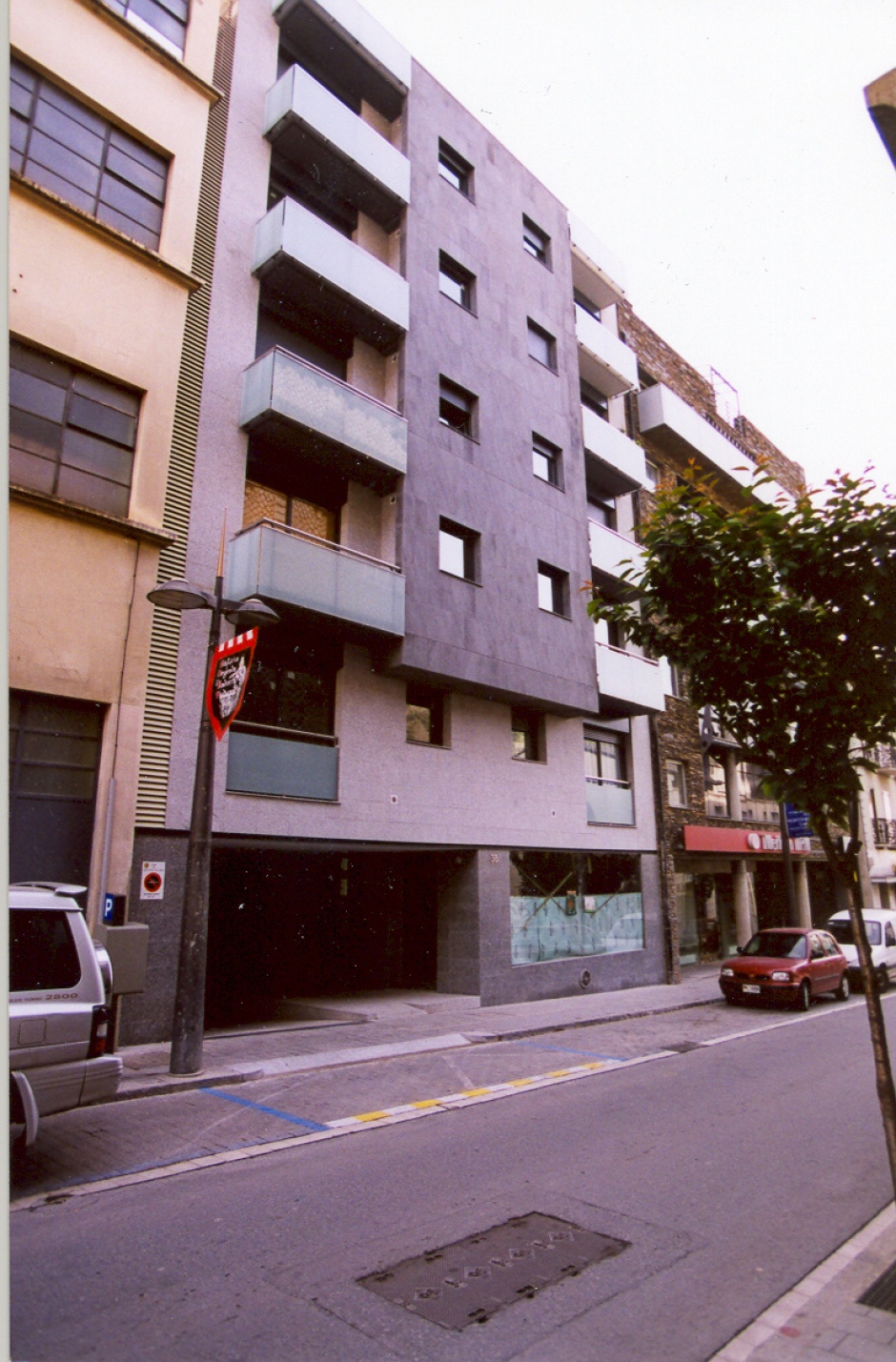 Immeuble résidentiel sur l'Av. Verge de Canòlich, 38, Architecture (Principauté d'Andorre)