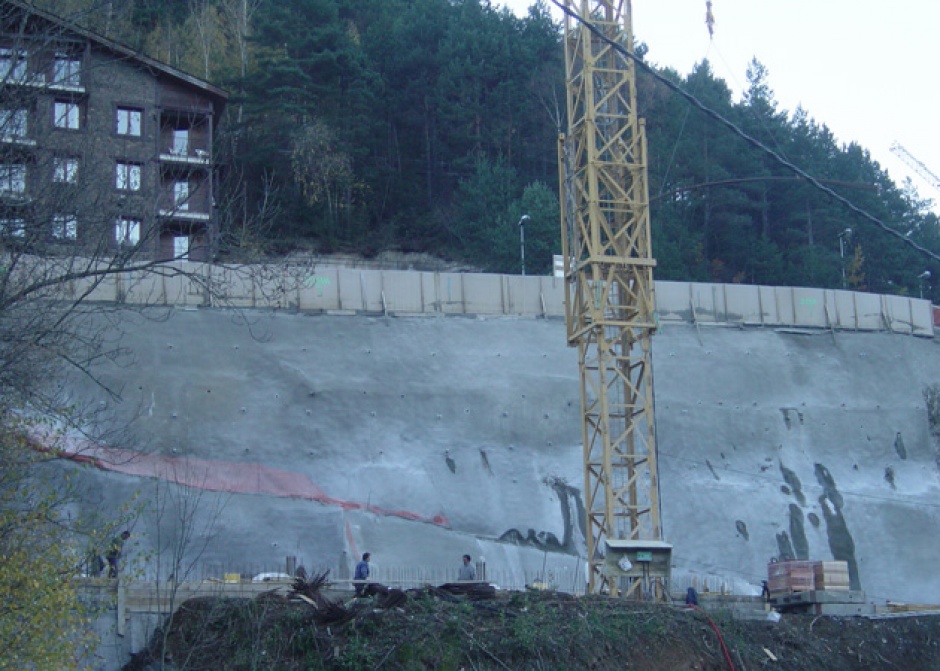 Excavació per edificis de Vivendes, Font Amagada (Anyós), Enginyeria (Principat d'Andorra)