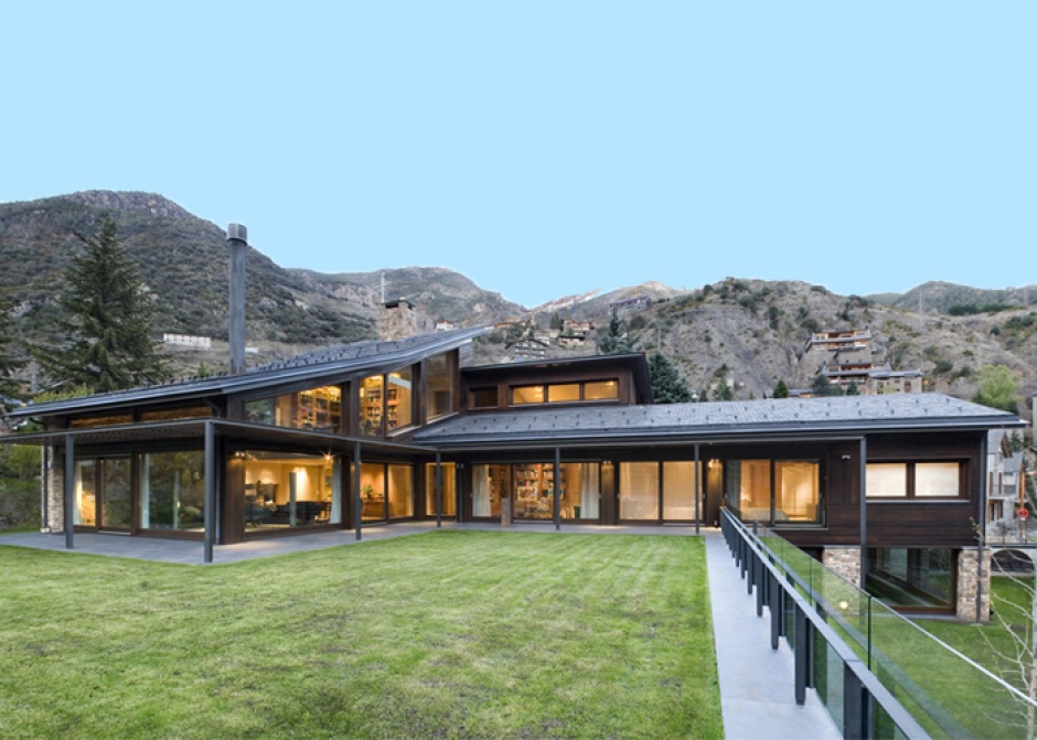 Single-family housing in the Trillà, Architecture (Principality of Andorra)